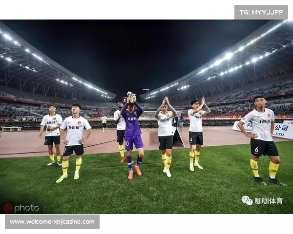 汉堡官方宣布主帅瓦尔特下课 球队重整旗鼓再出发